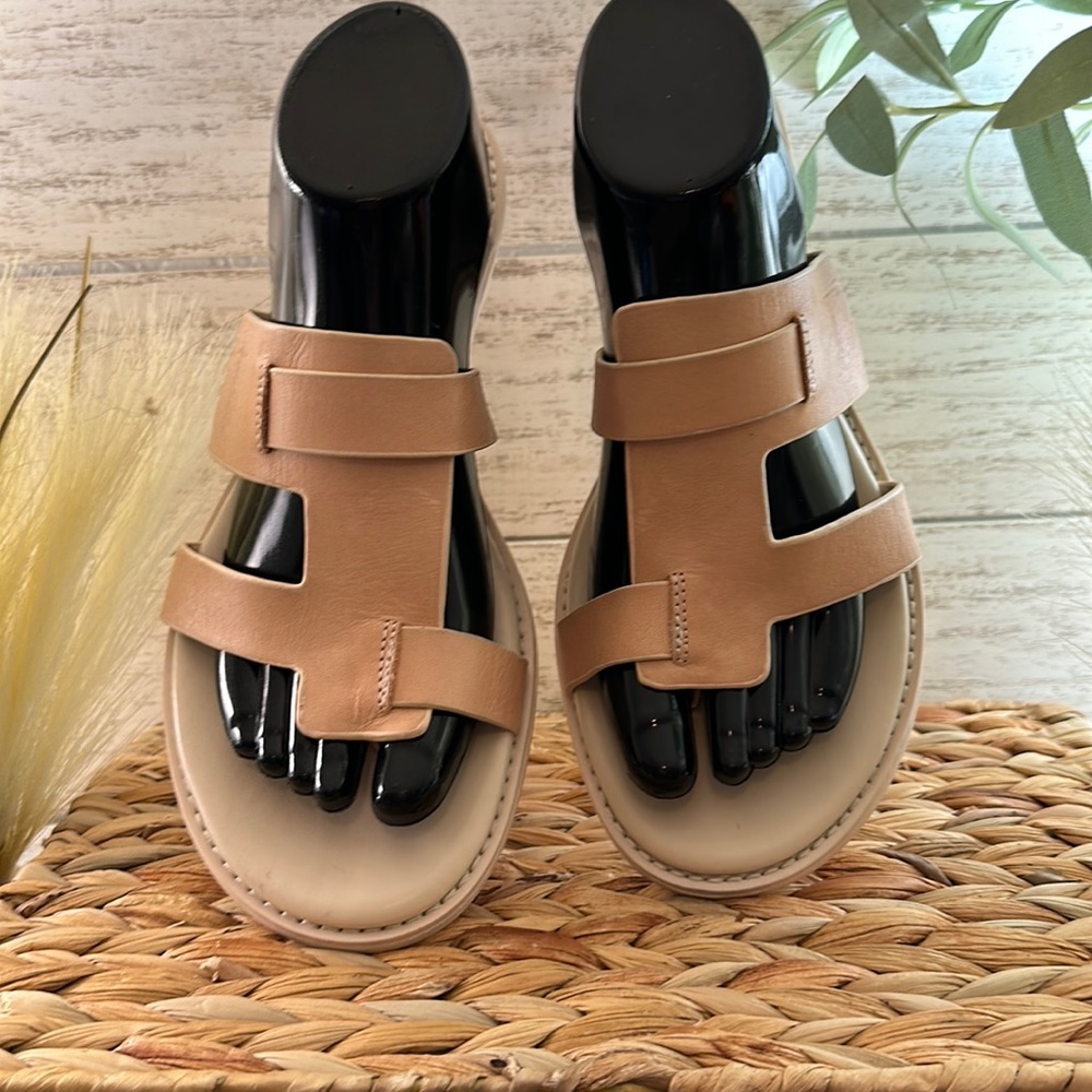 Sarto Greta Leather Sandal size 9.5